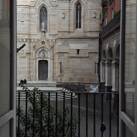 La Cattedrale Di S.gennaro Panzió Nápoly